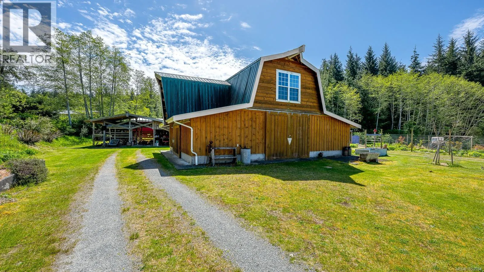 885 Lanqvist Rd
