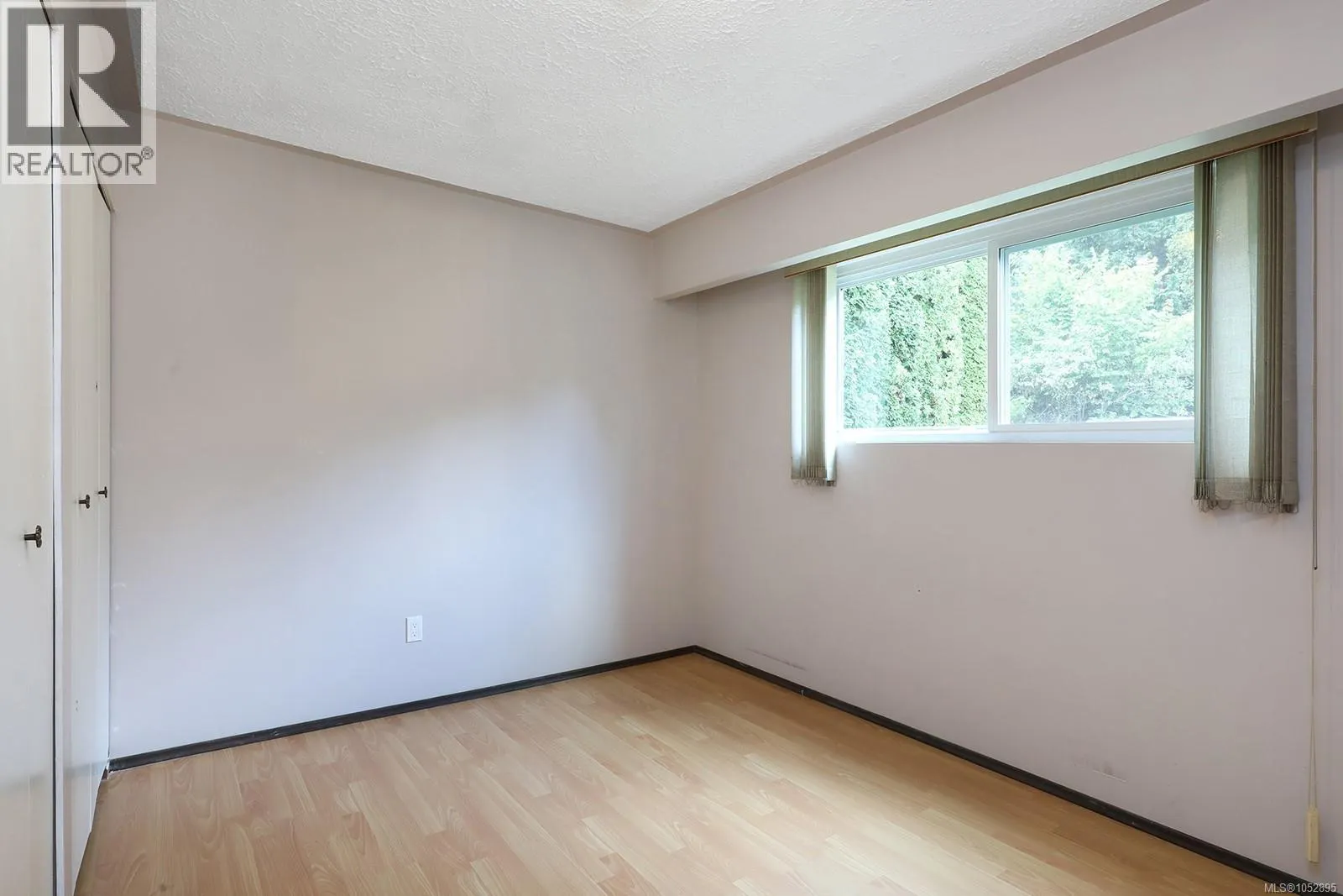 4082 Carey Pl