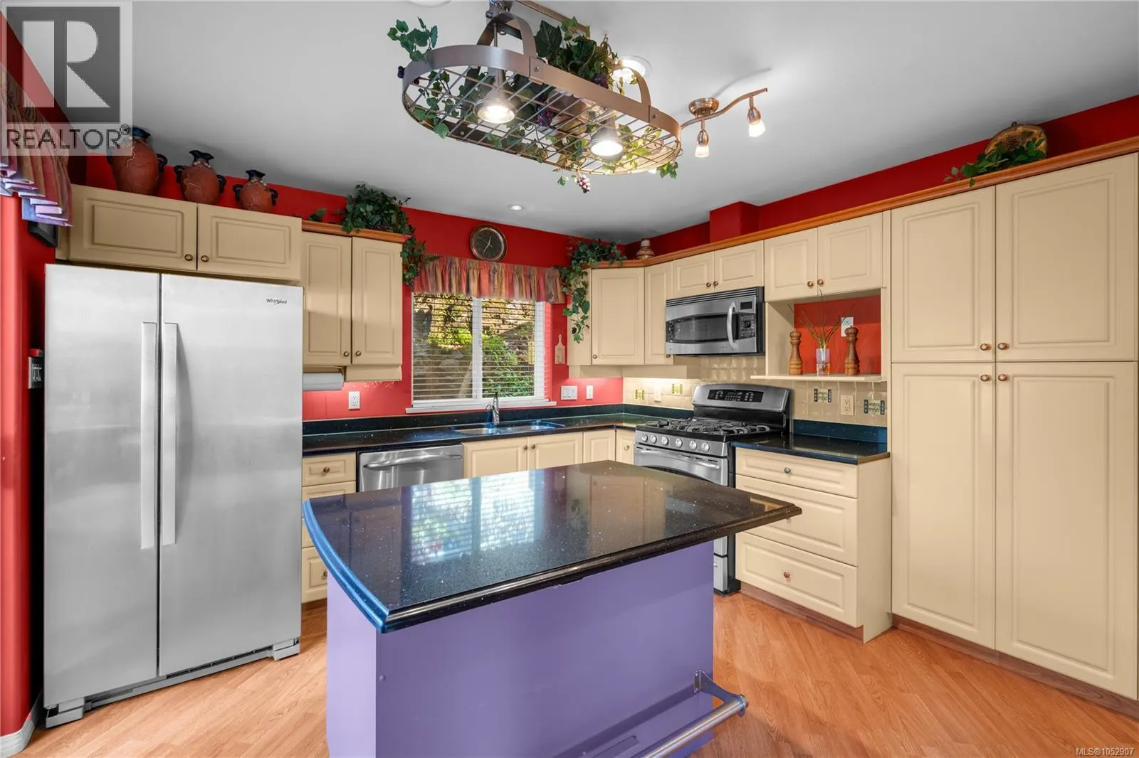 12 118 Aldersmith Pl