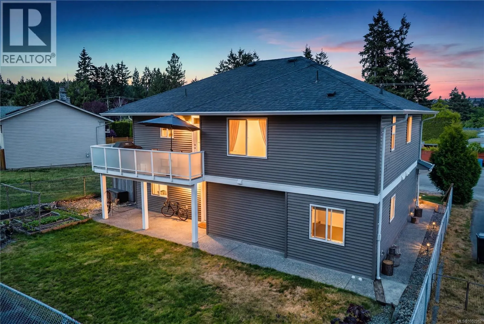 3115 Uplands Dr