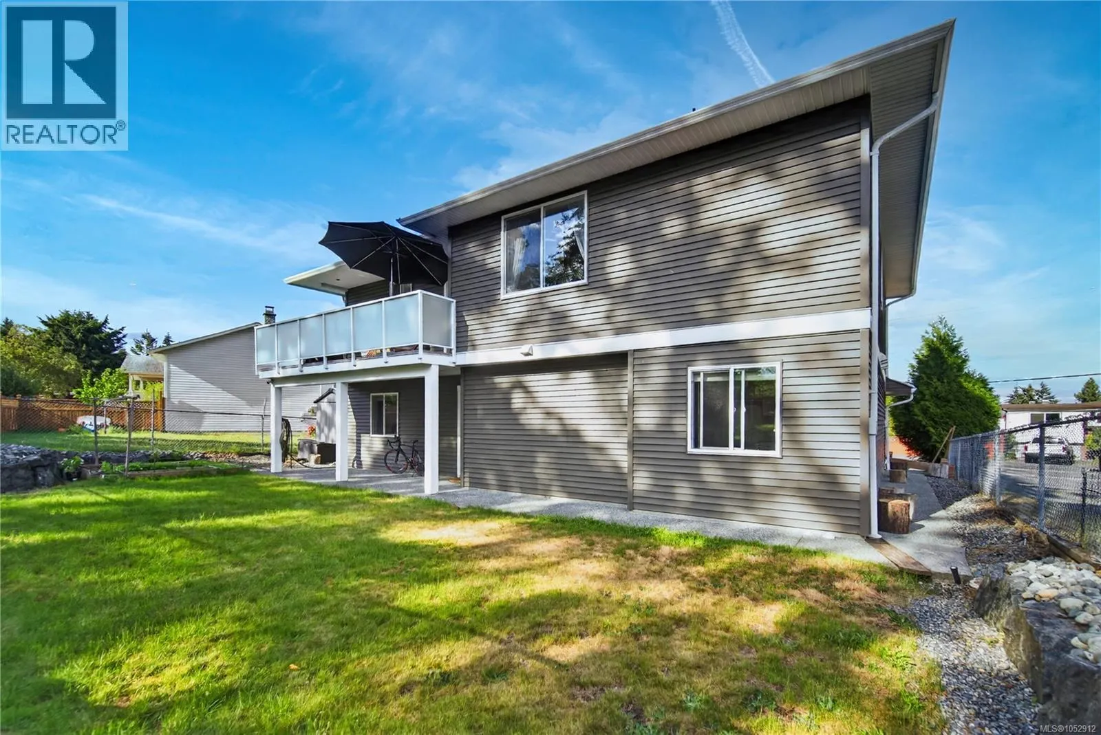 3115 Uplands Dr