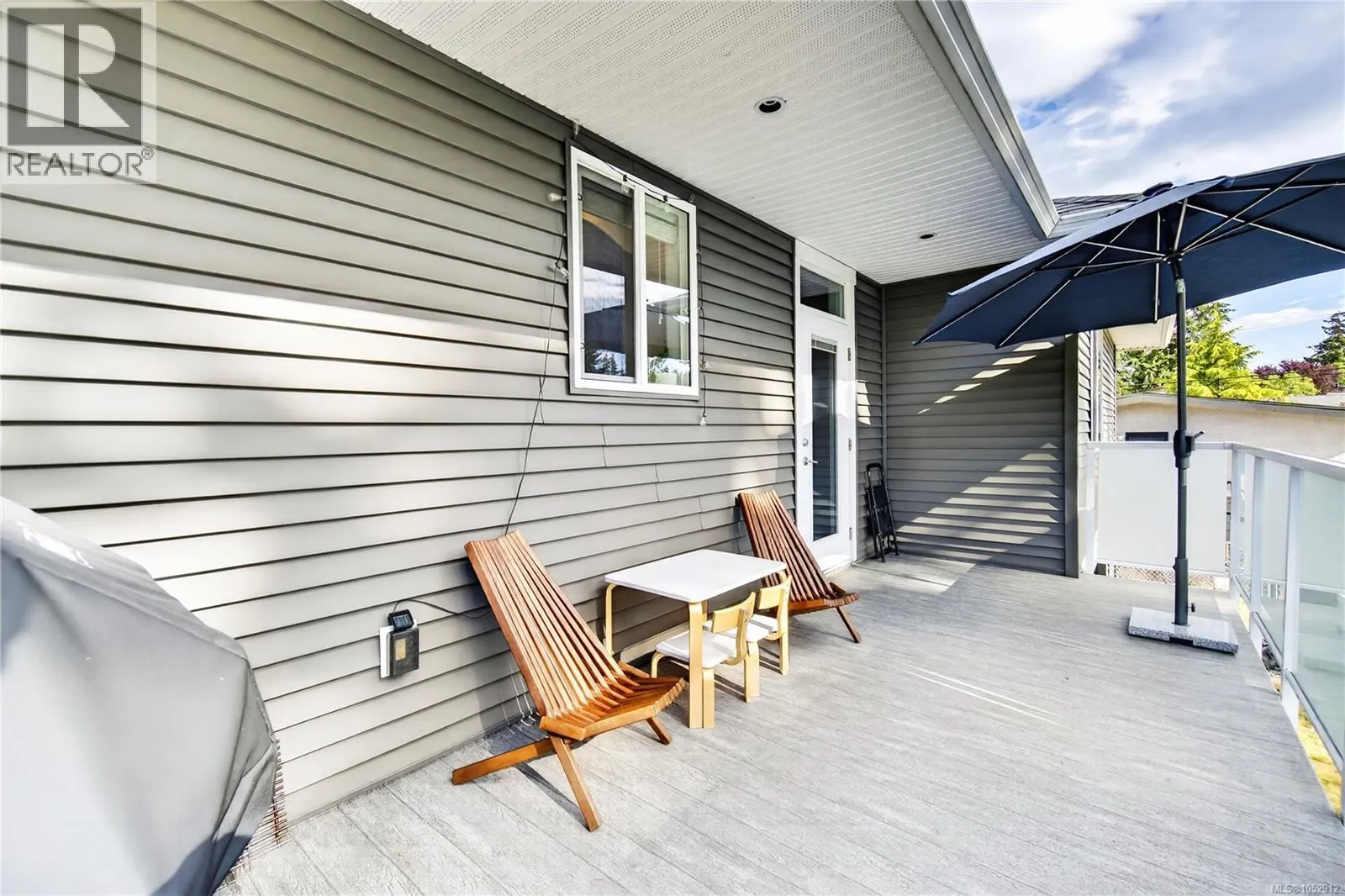 3115 Uplands Dr