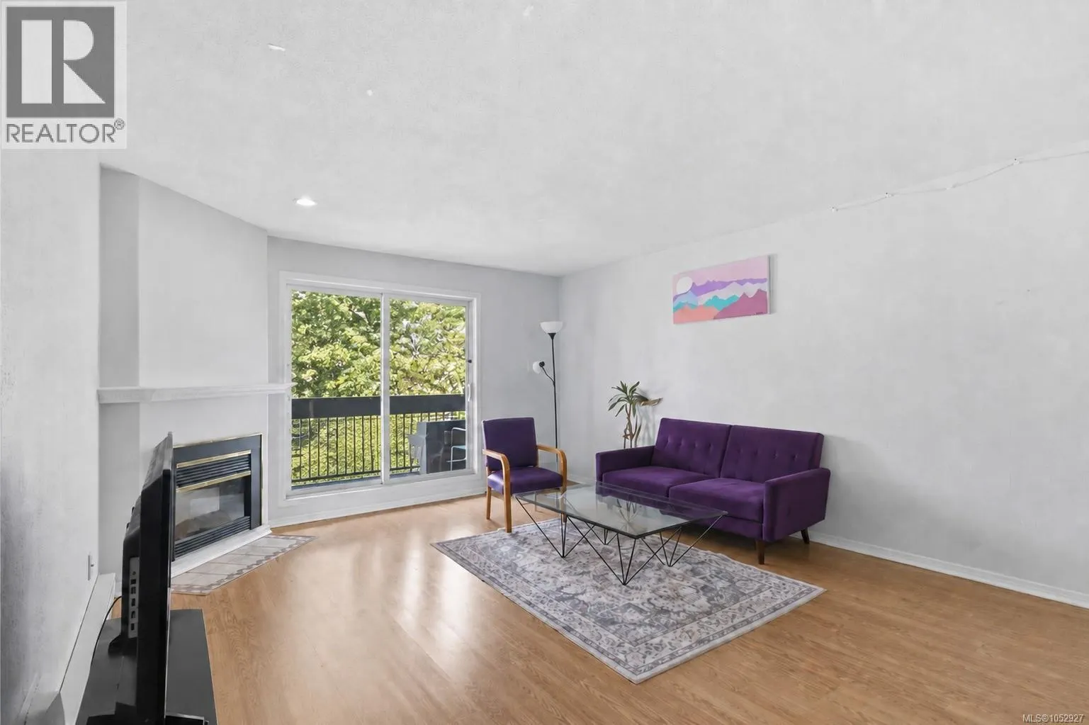 314 3235 Quadra St