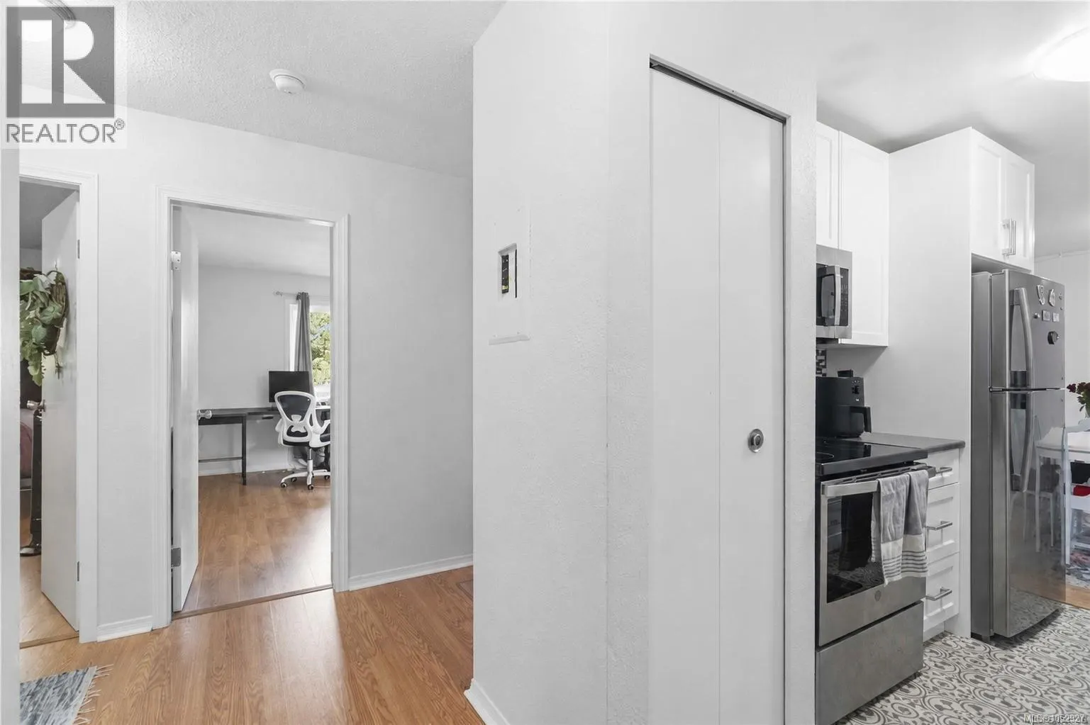 314 3235 Quadra St