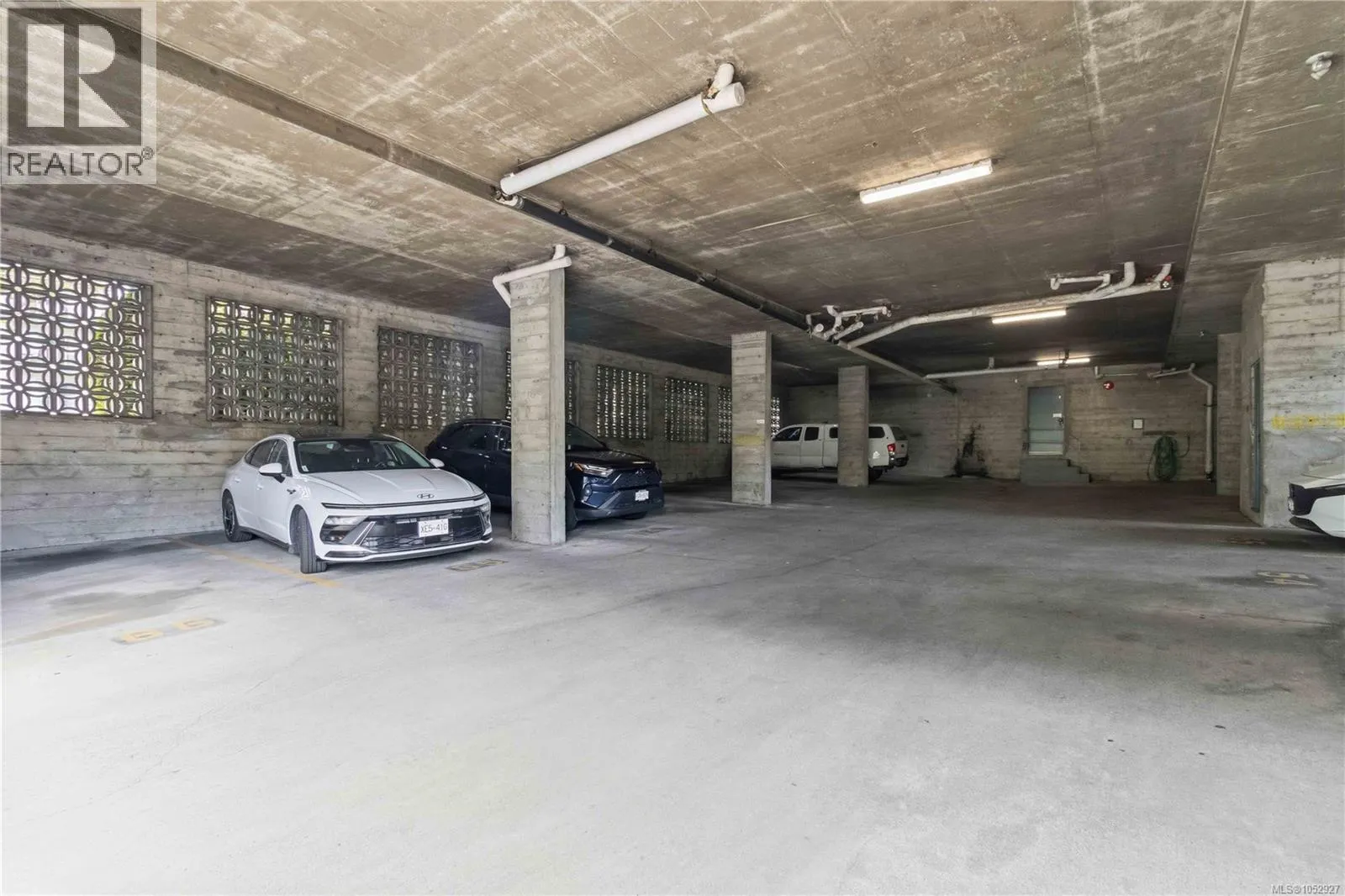 314 3235 Quadra St