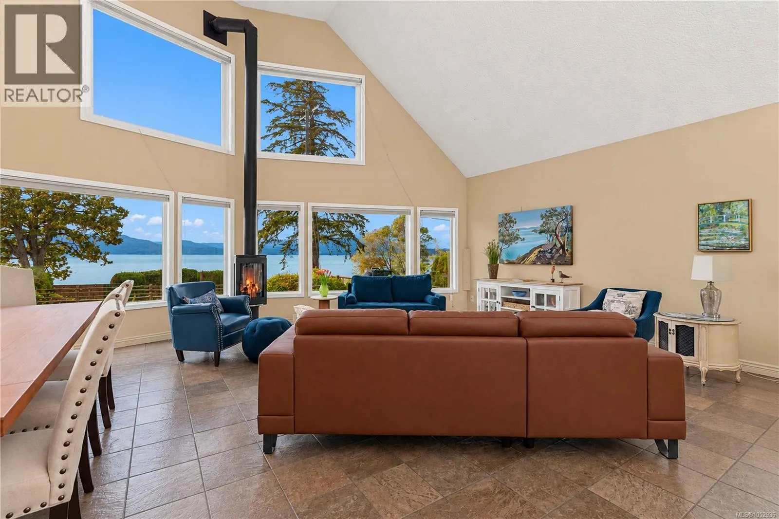 10189 West Saanich Rd