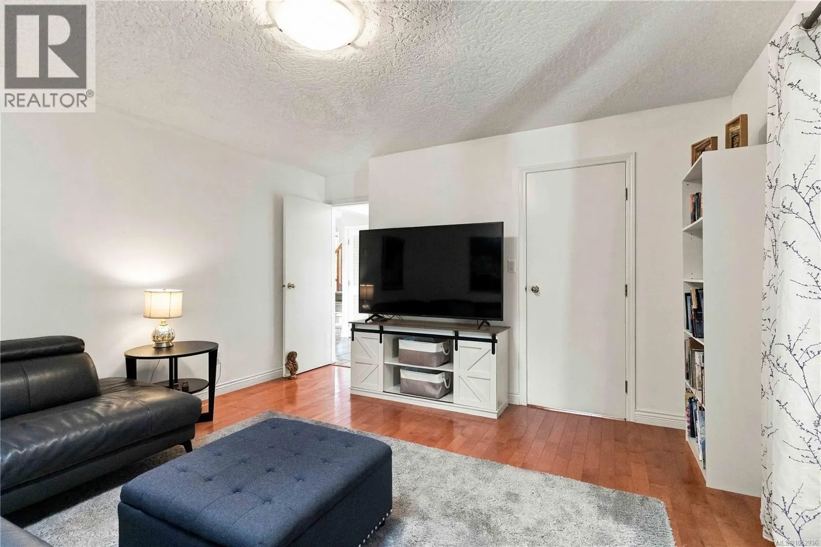 10189 West Saanich Rd