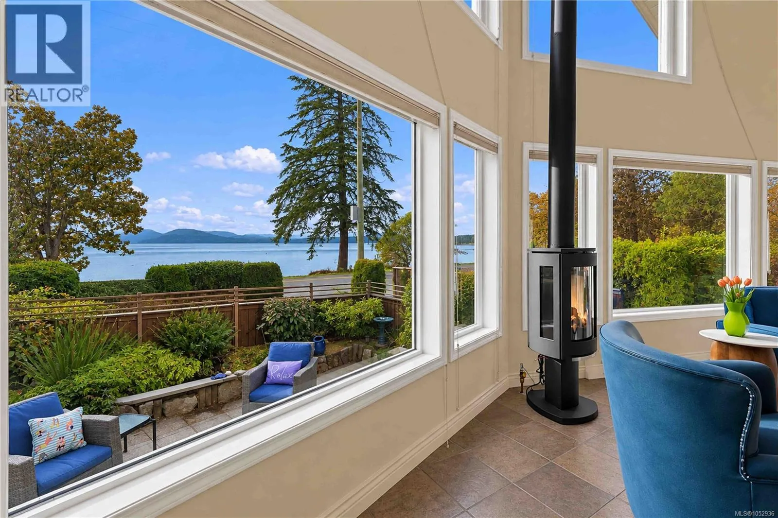 10189 West Saanich Rd