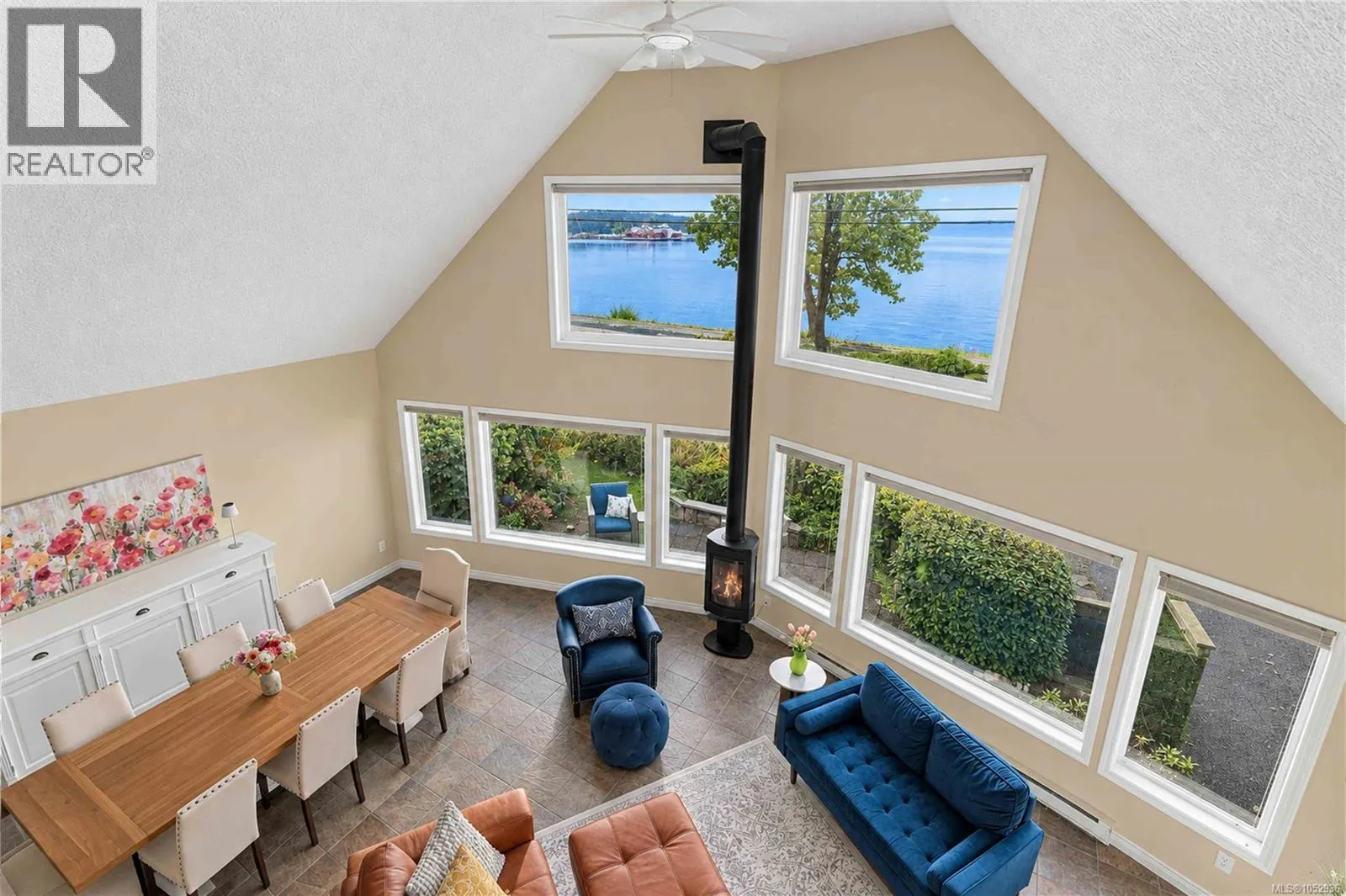 10189 West Saanich Rd