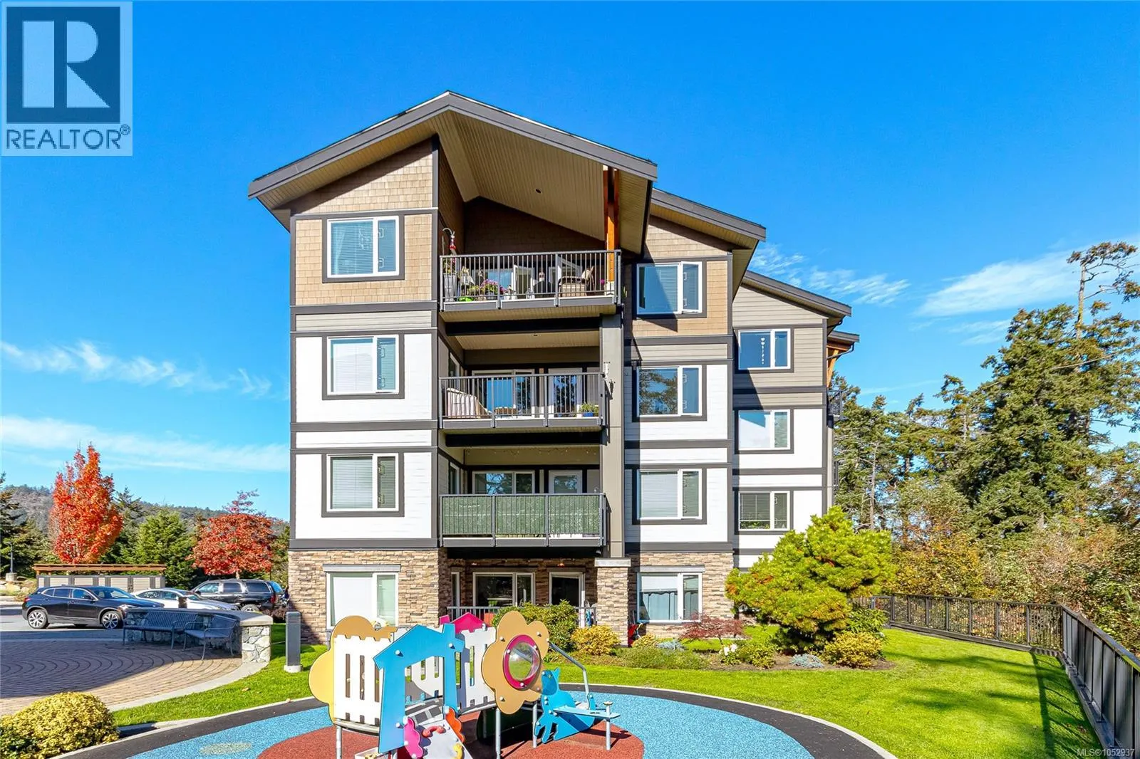 207 290 Wilfert Rd
