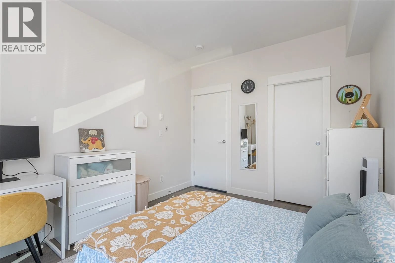 207 290 Wilfert Rd