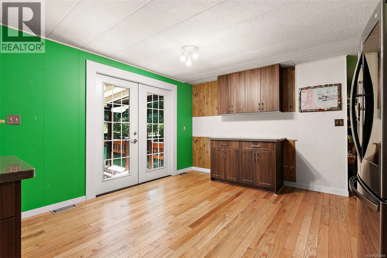 C24 920 Whittaker Rd