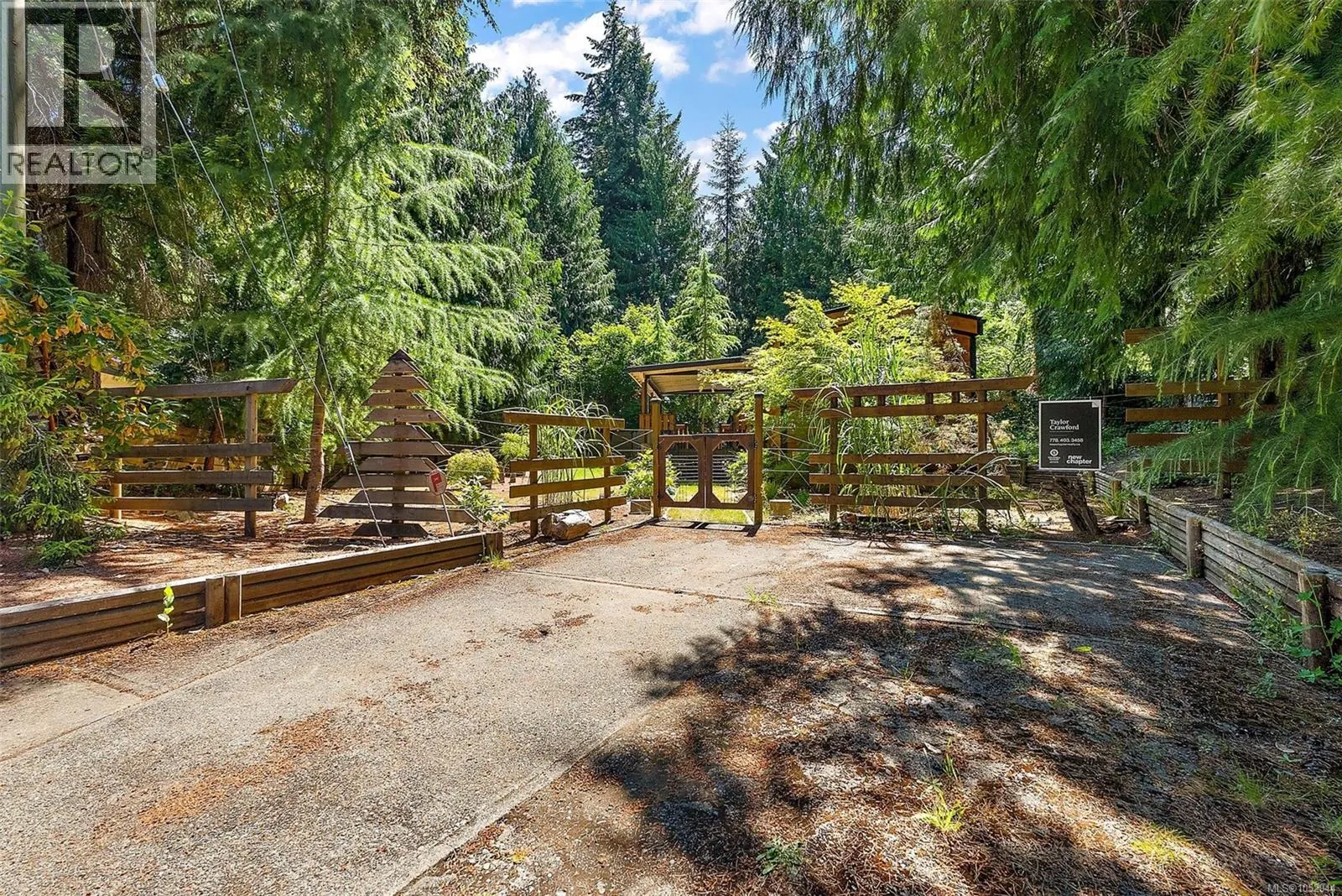 C24 920 Whittaker Rd