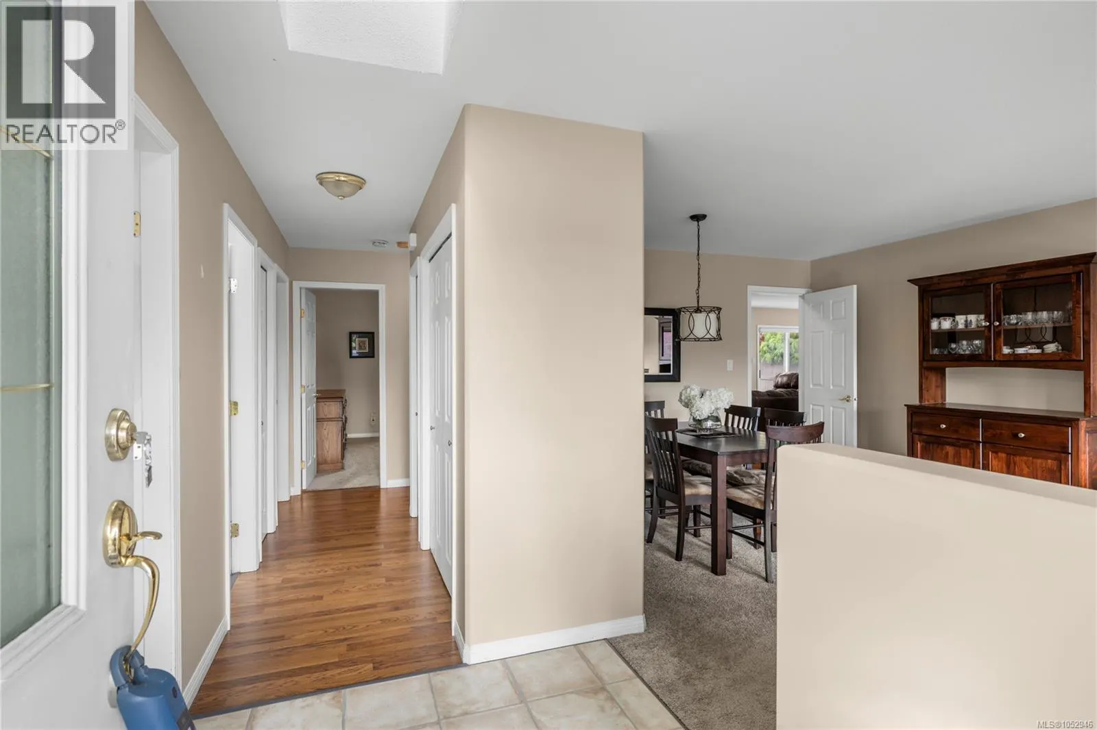 1049 Sunrise Dr