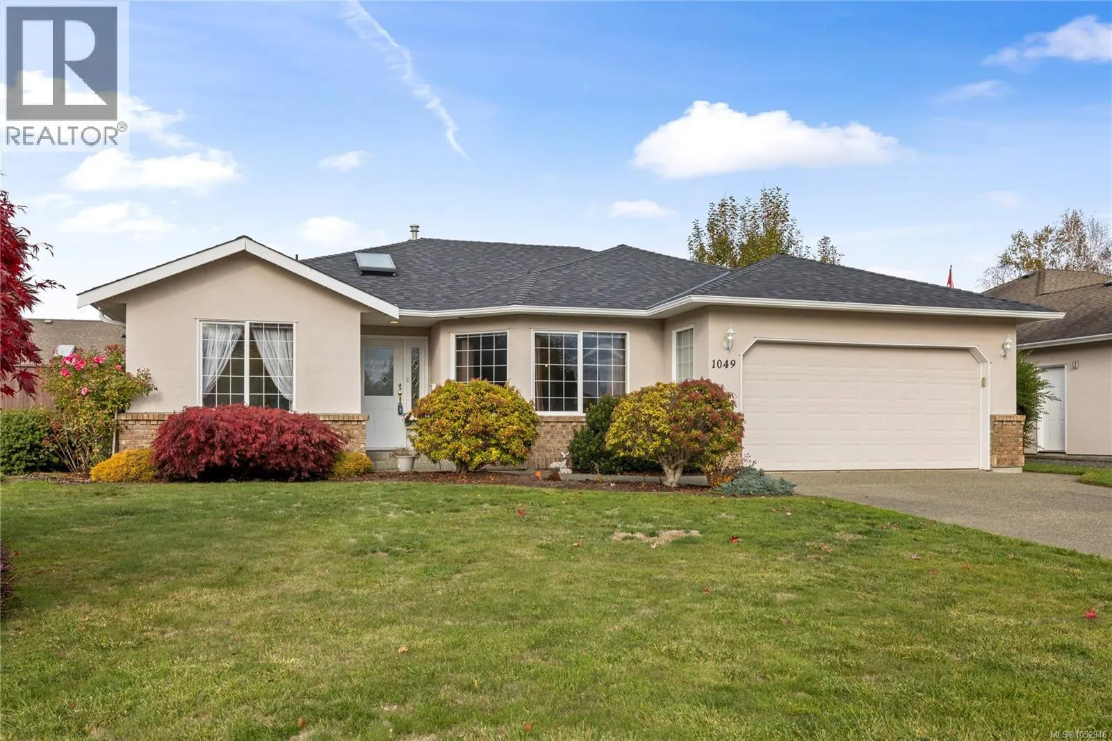 1049 Sunrise Dr
