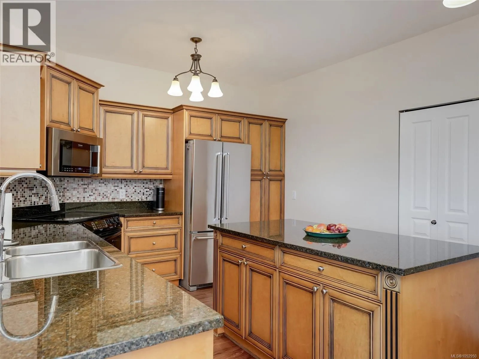 12 934 Boulderwood Rise
