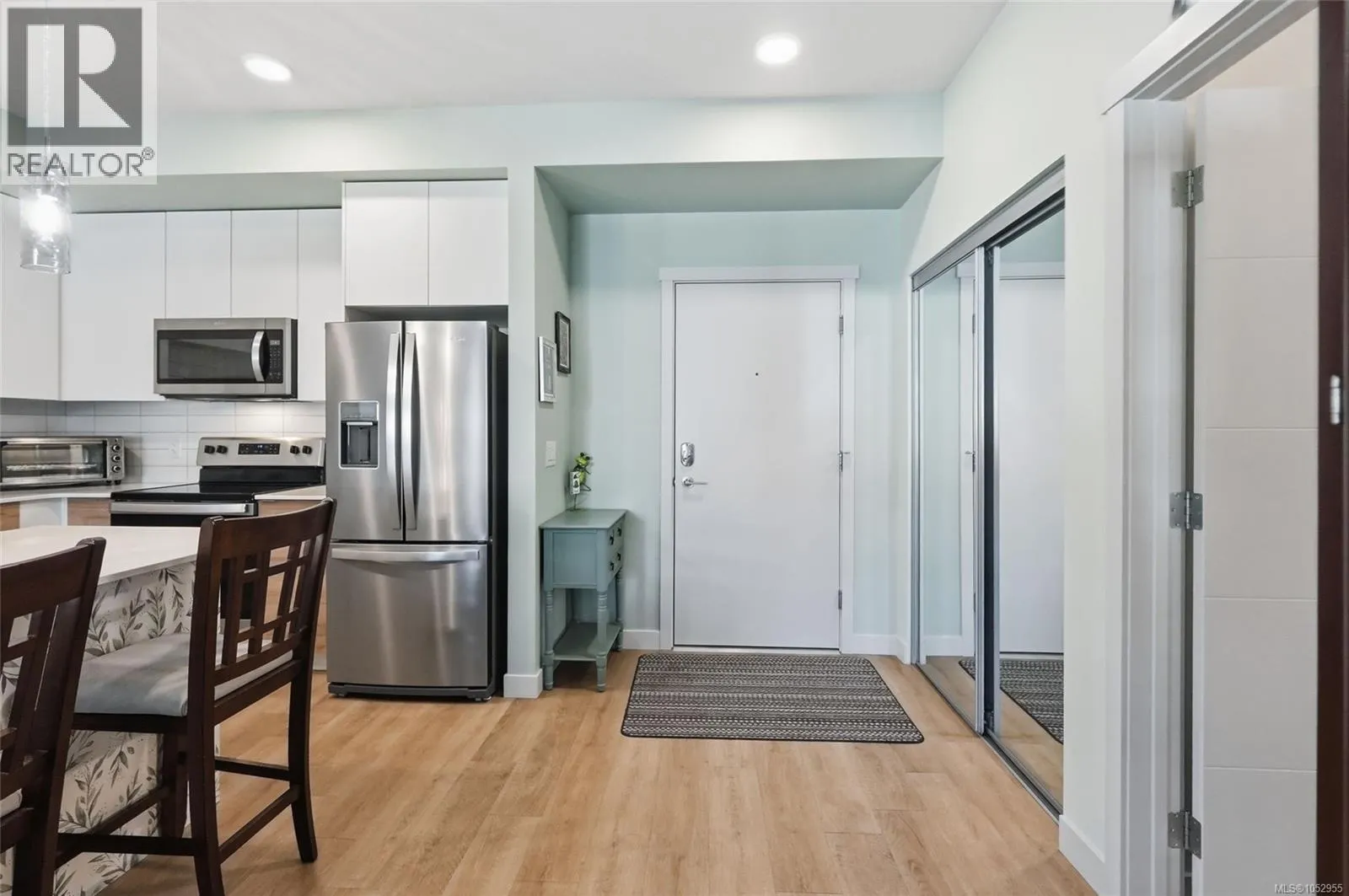 420 4830 Cedar Ridge Pl