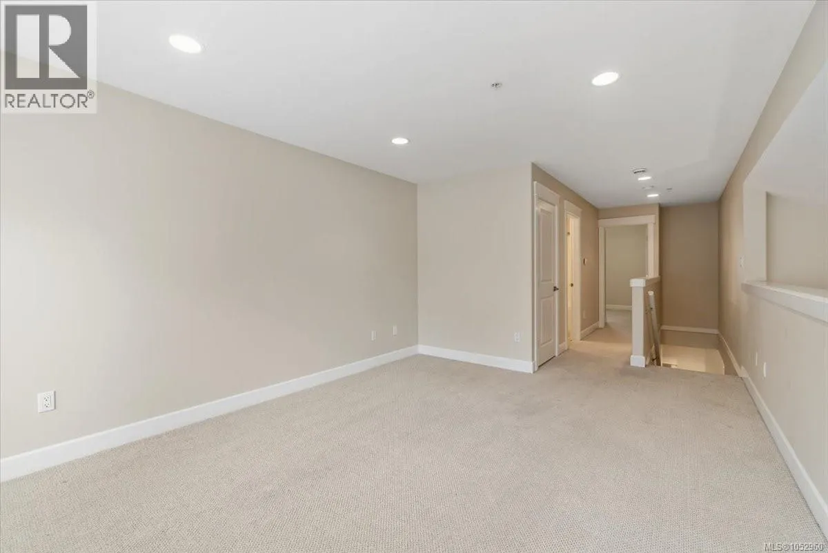 6347 Pinewood Lane