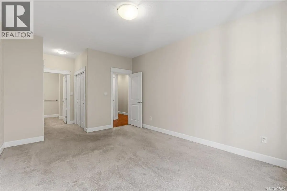 6347 Pinewood Lane