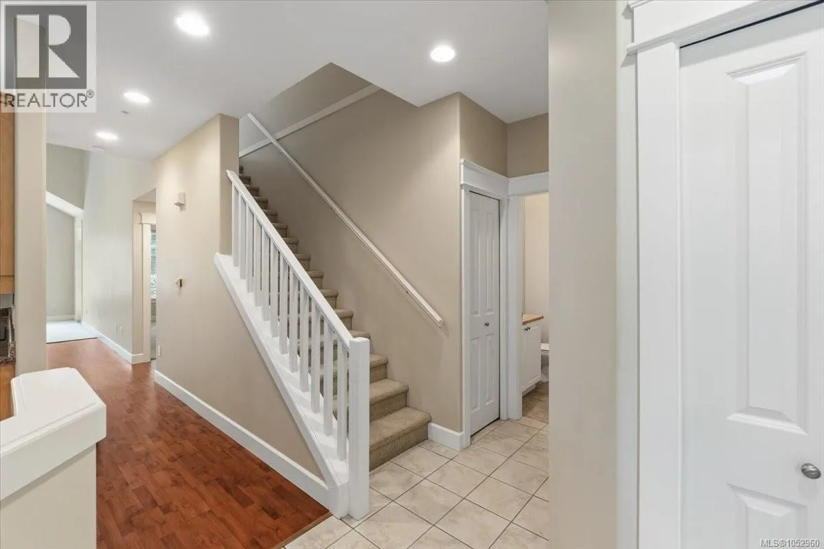 6347 Pinewood Lane