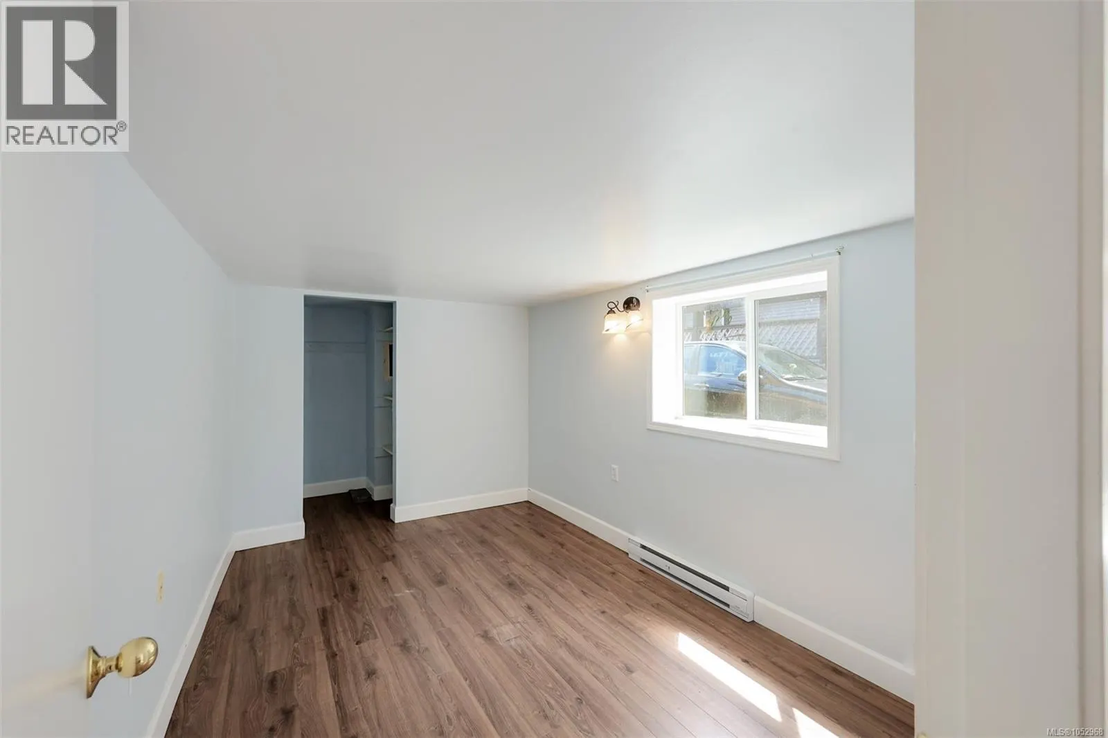 1620 Camosun St