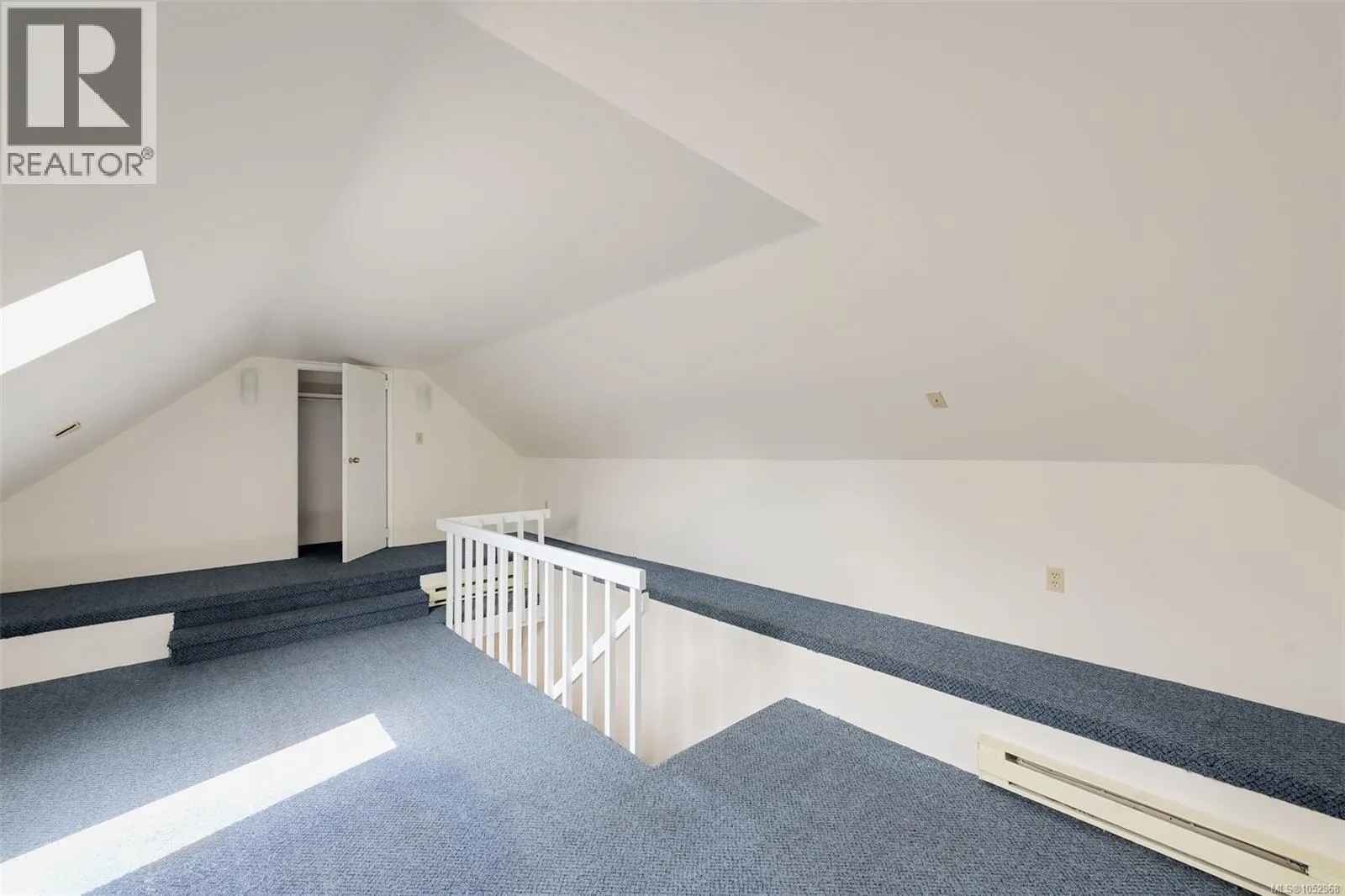 1620 Camosun St