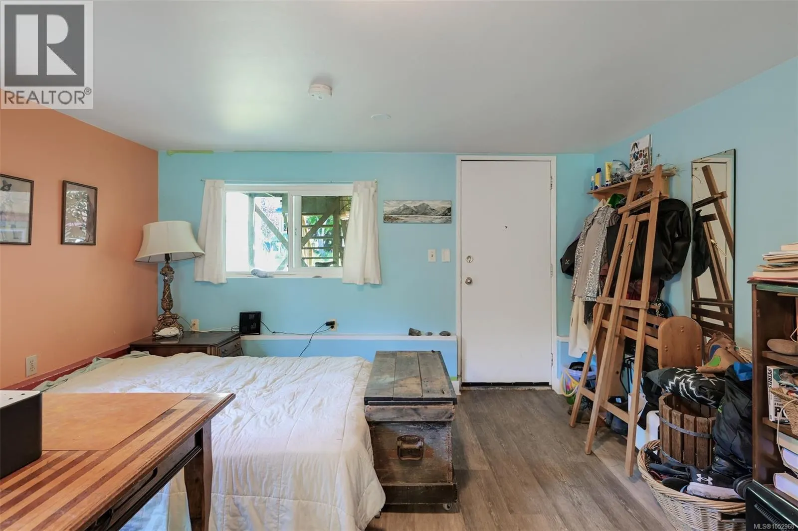 1620 Camosun St
