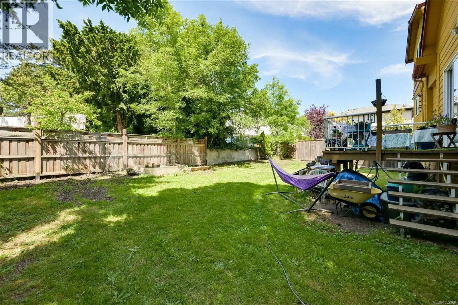 1620 Camosun St