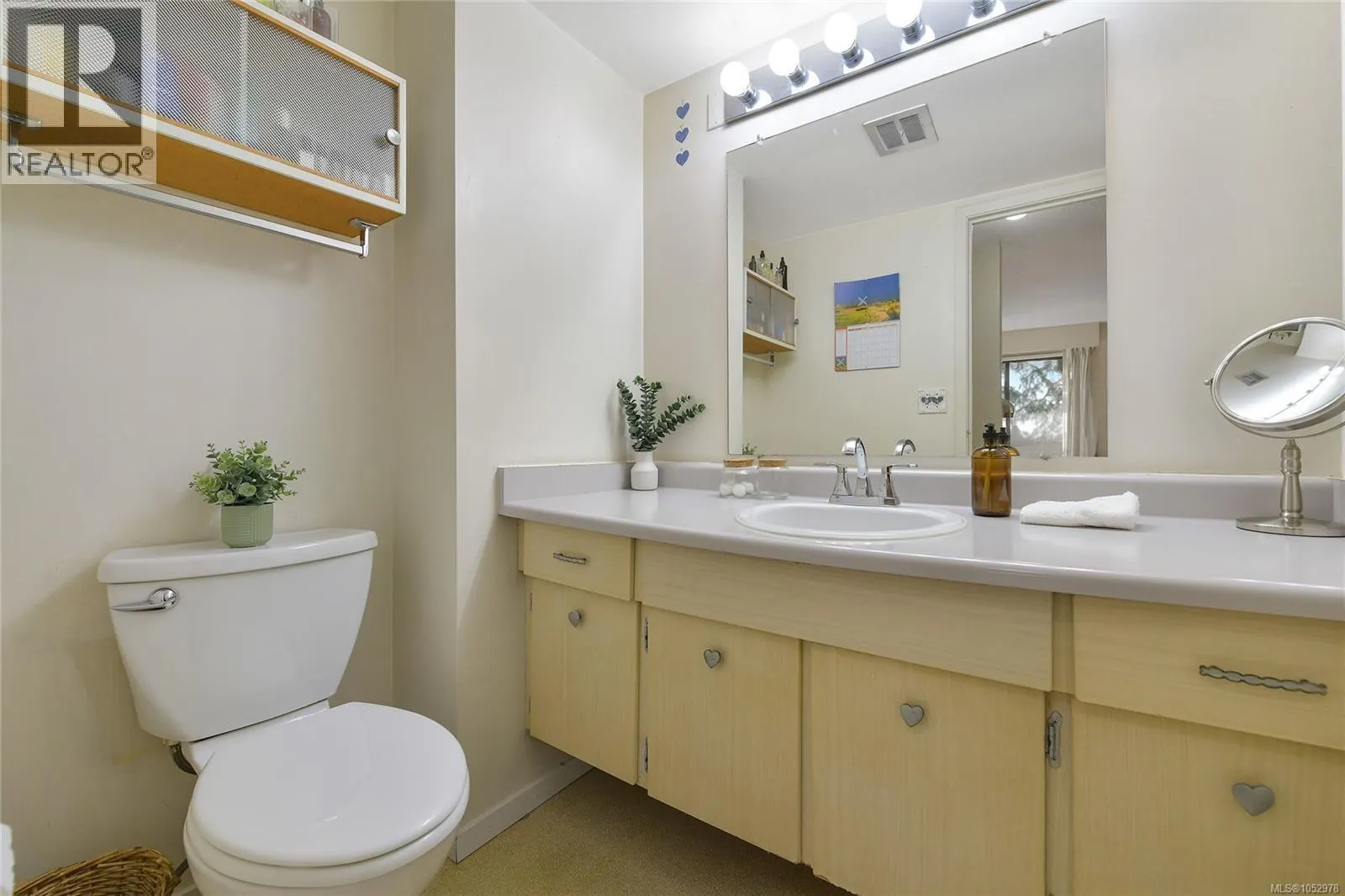 4039 Daffodil Pl