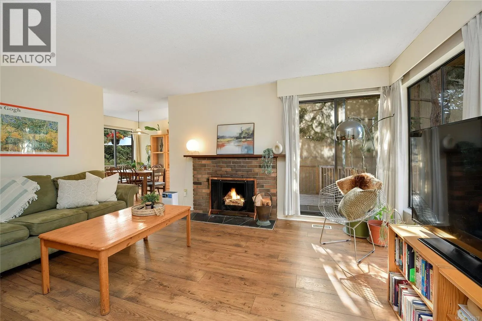 4039 Daffodil Pl
