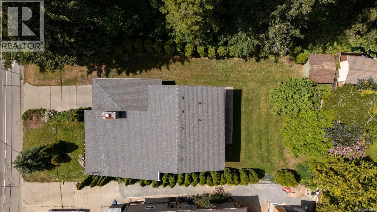 764 Mann Ave