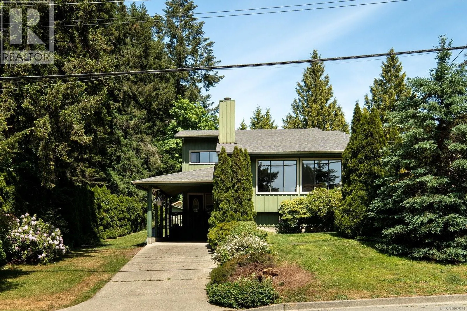 764 Mann Ave