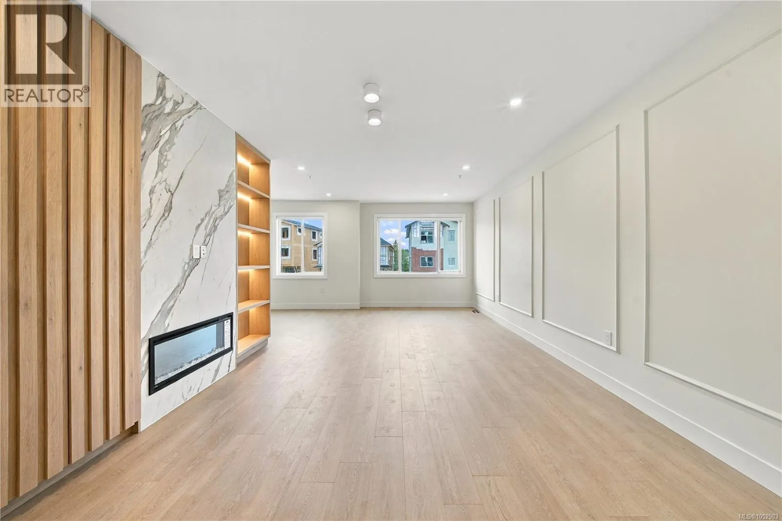 817 BLACKBIRD Pl