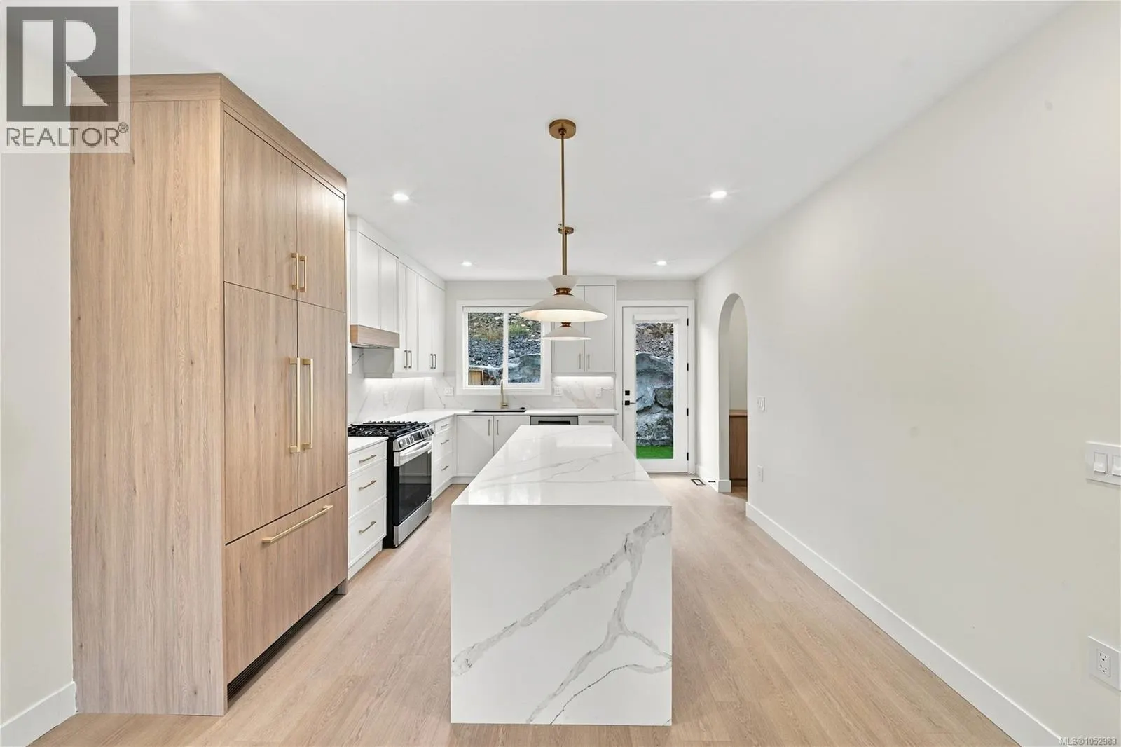 817 BLACKBIRD Pl
