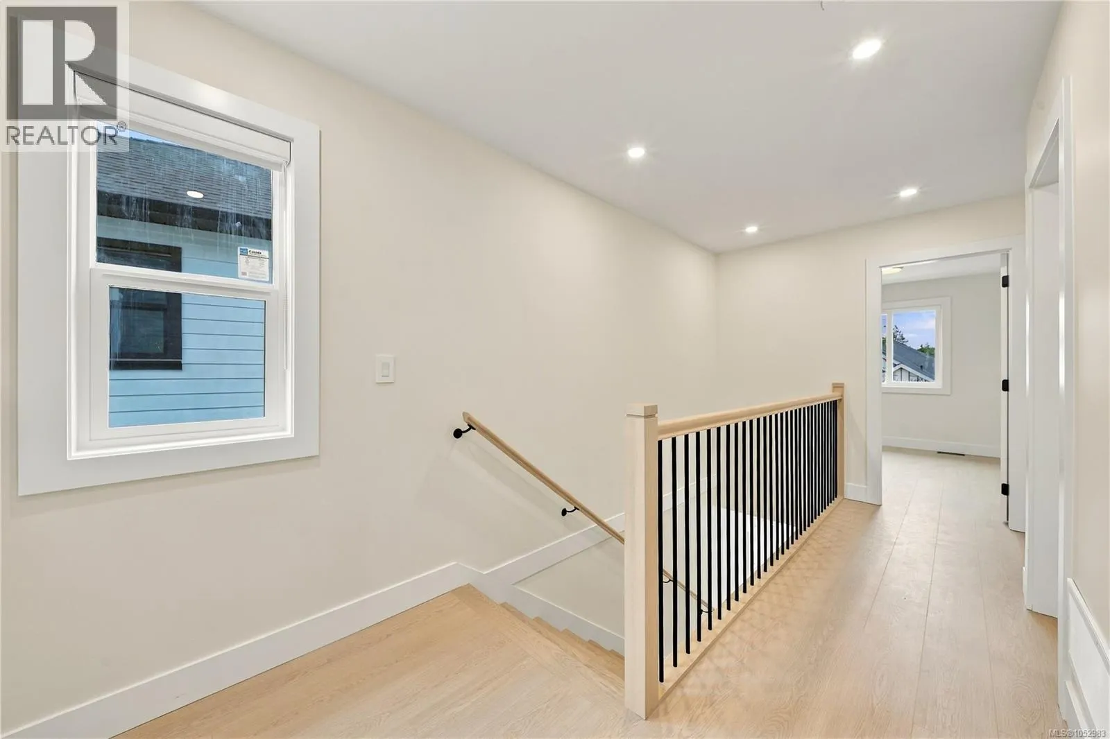 817 BLACKBIRD Pl