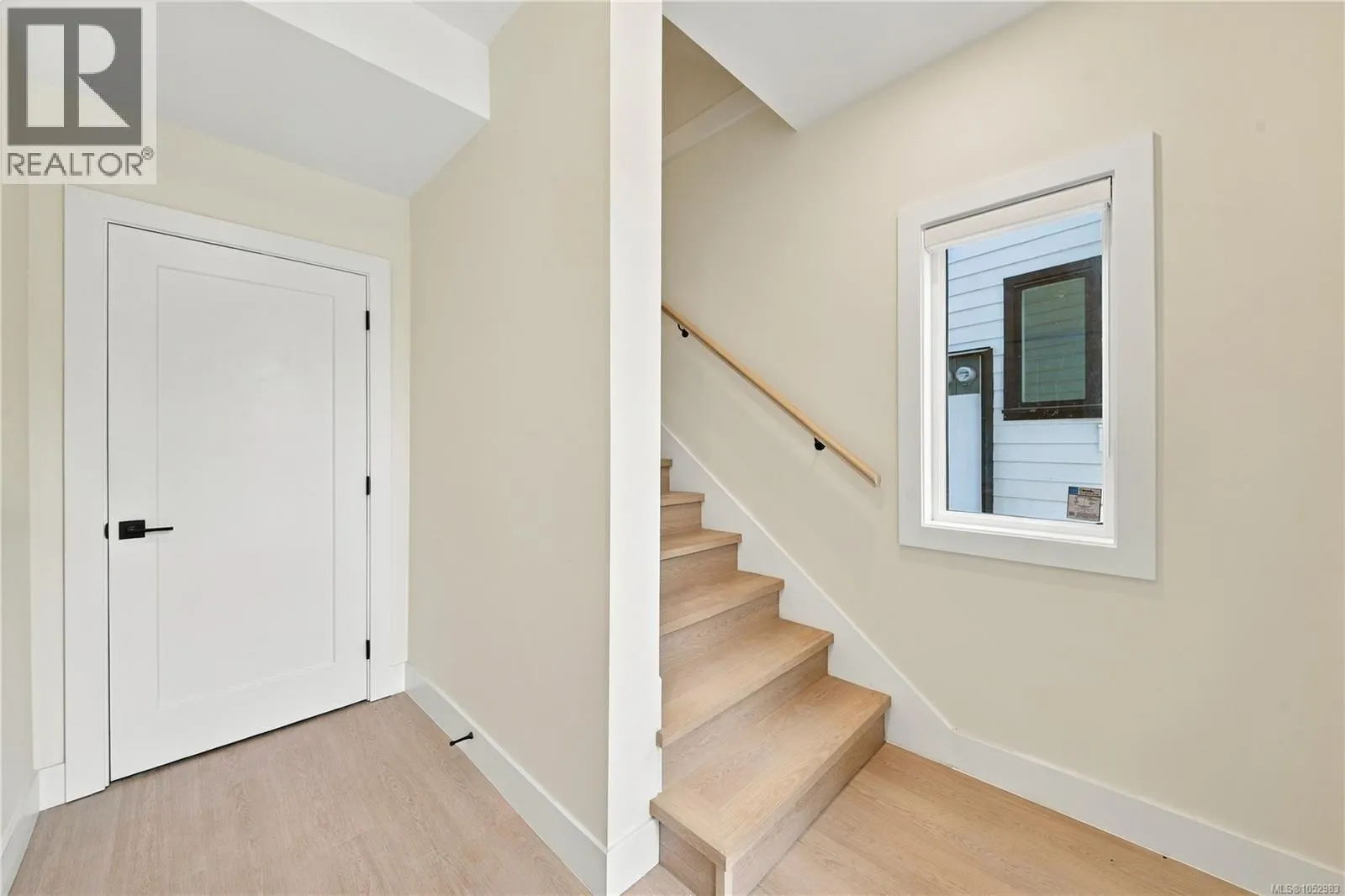 817 BLACKBIRD Pl