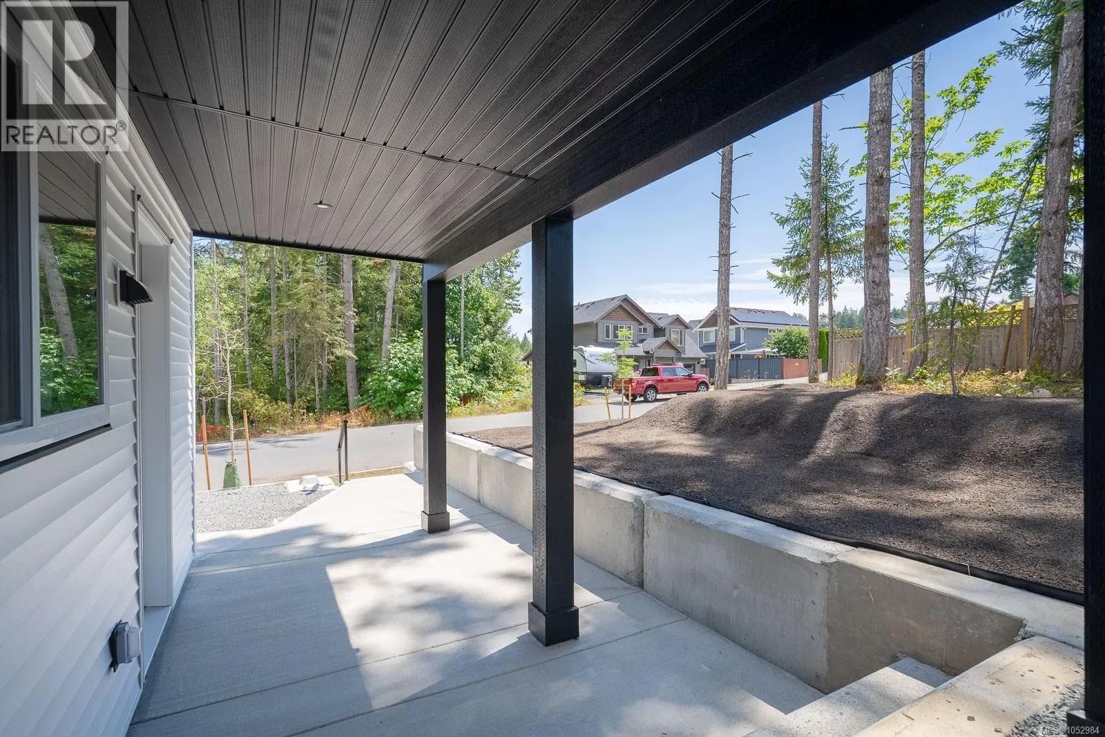 351 Avaani Way