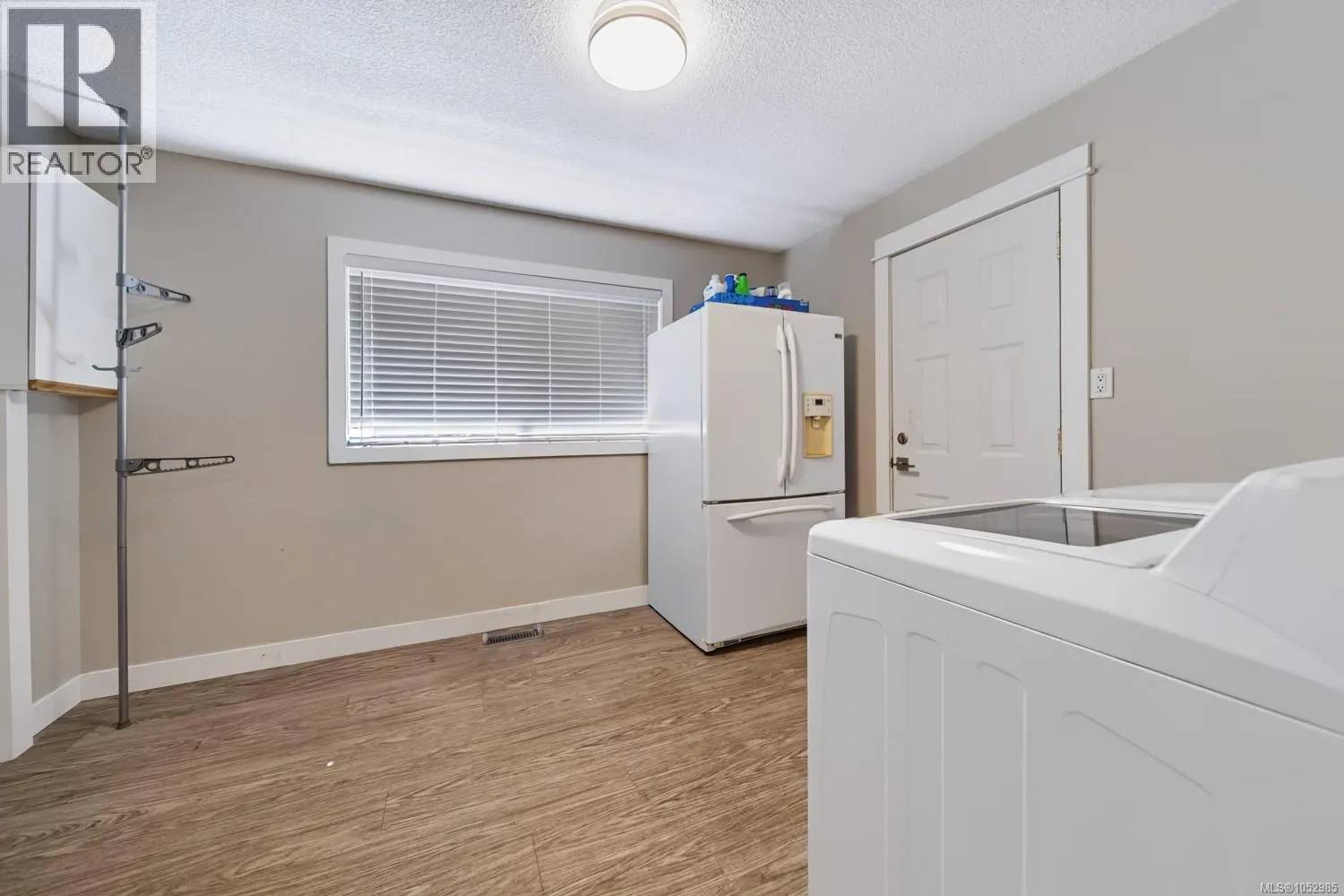 3161 Singleton Rd