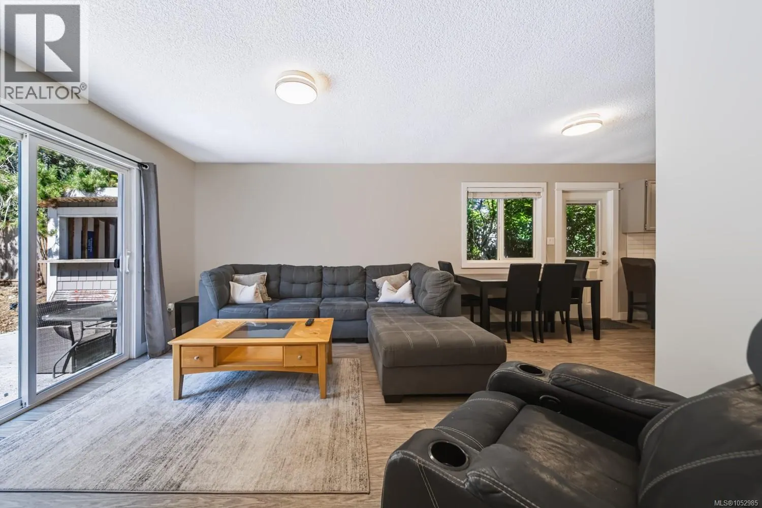 3161 Singleton Rd