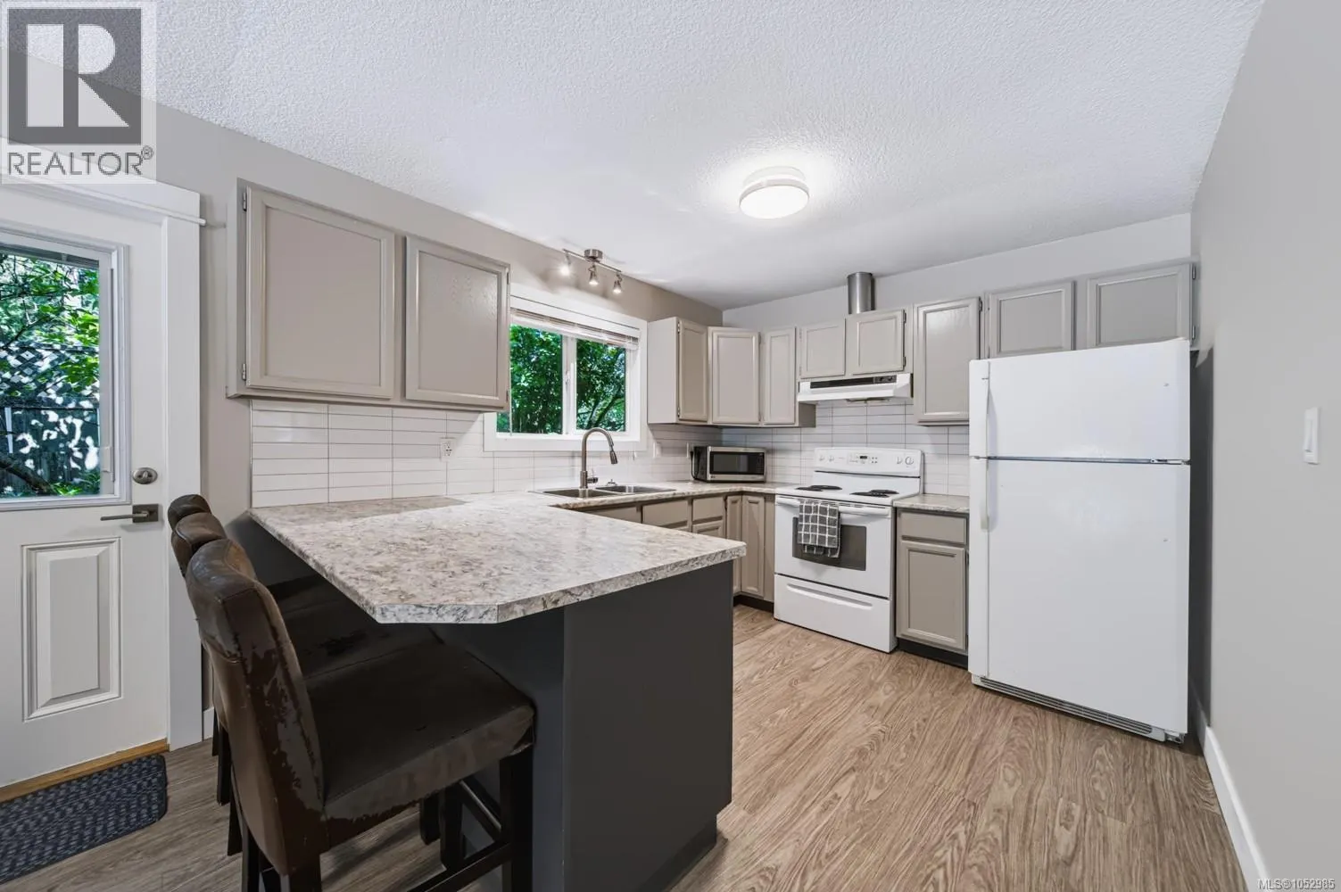 3161 Singleton Rd