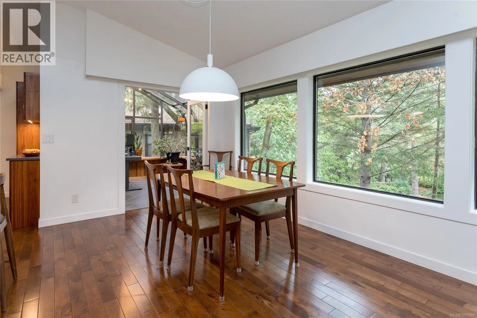 1043 Pondwood Lane