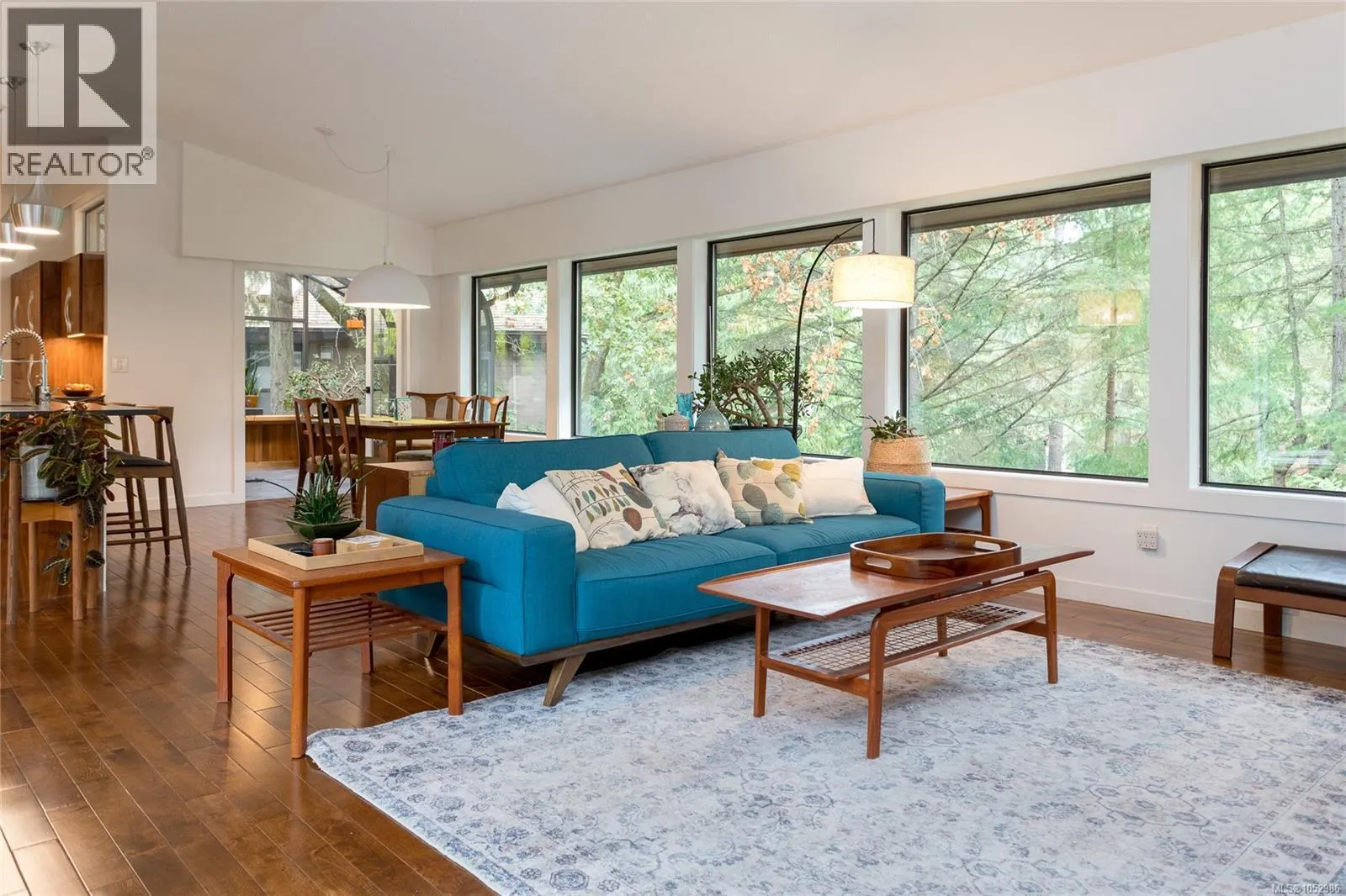 1043 Pondwood Lane