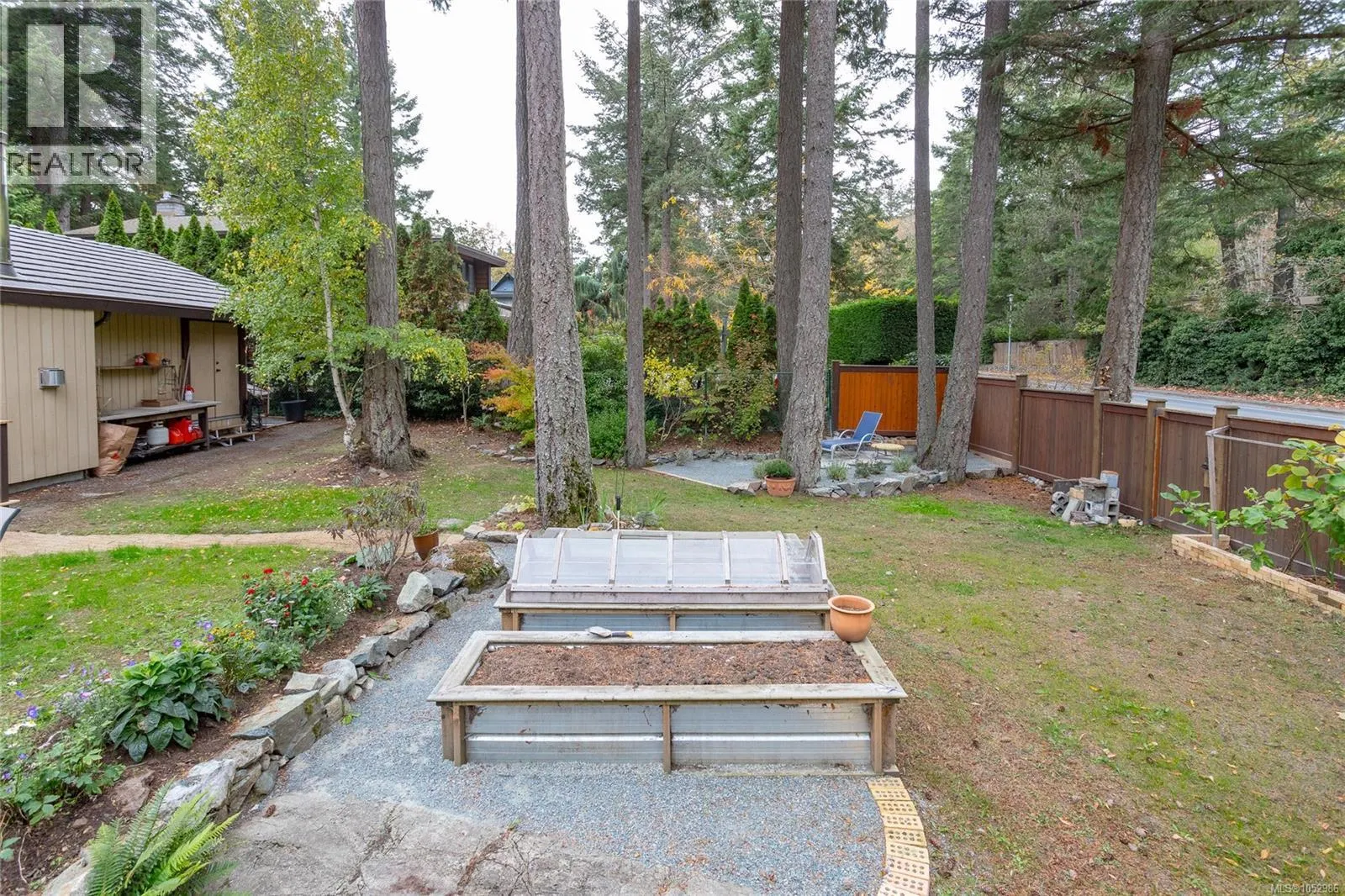 1043 Pondwood Lane
