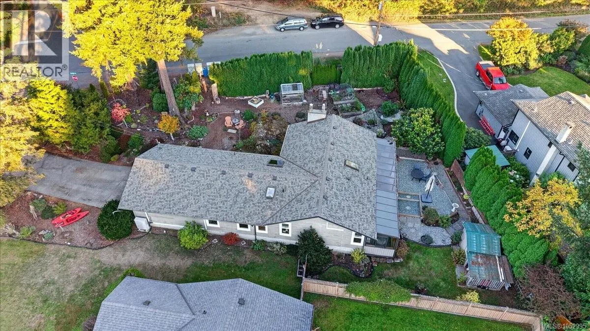 895 Brentwood Hts