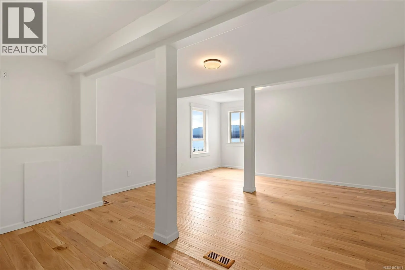 1161 Moore Rd