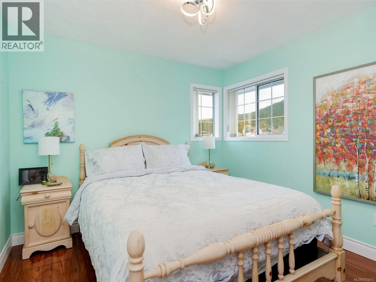 1464 Patricia Pl