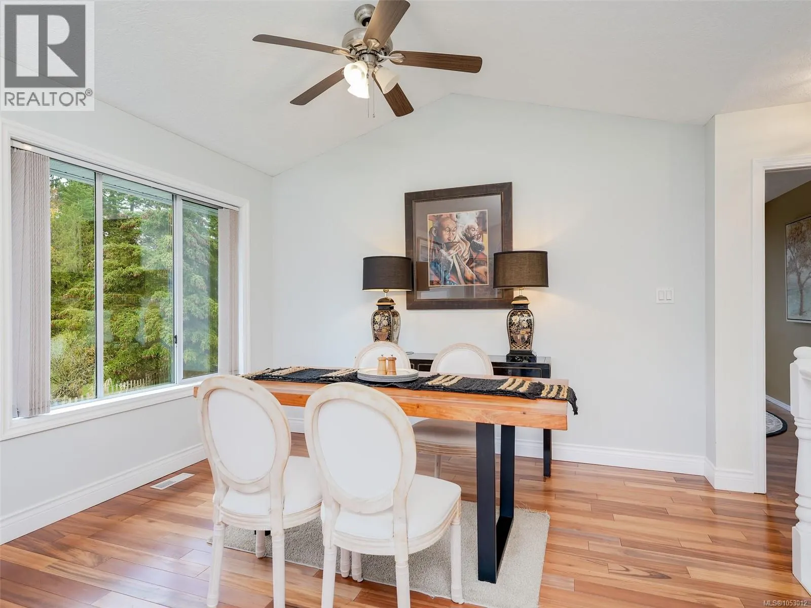 1464 Patricia Pl