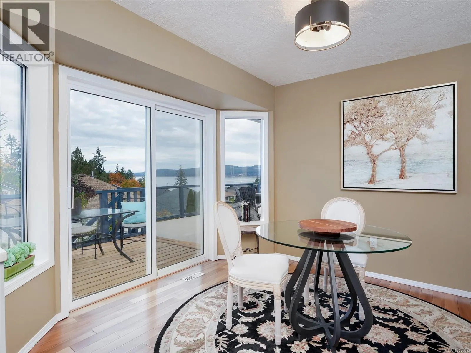1464 Patricia Pl