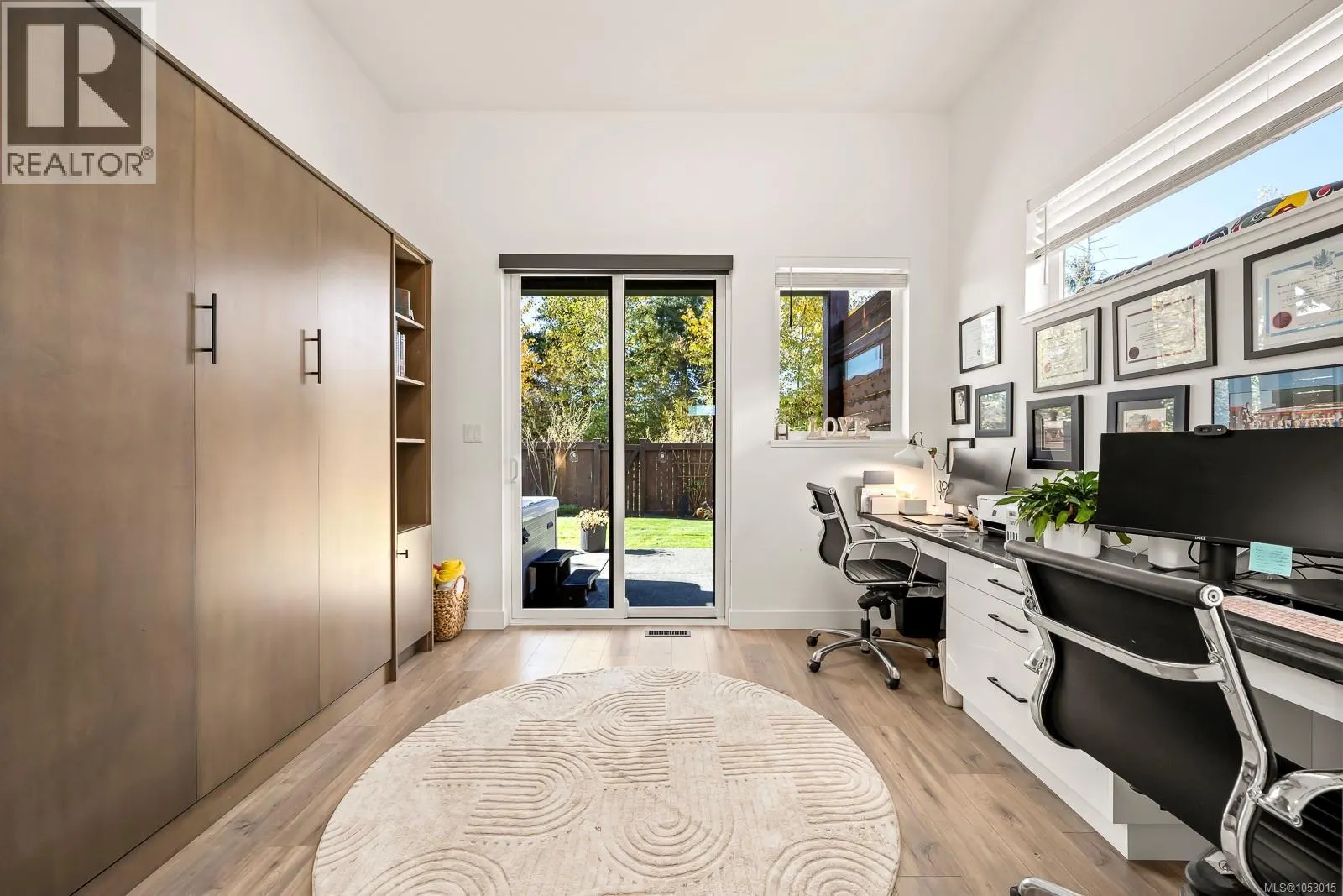 3376 Eagleview Cres
