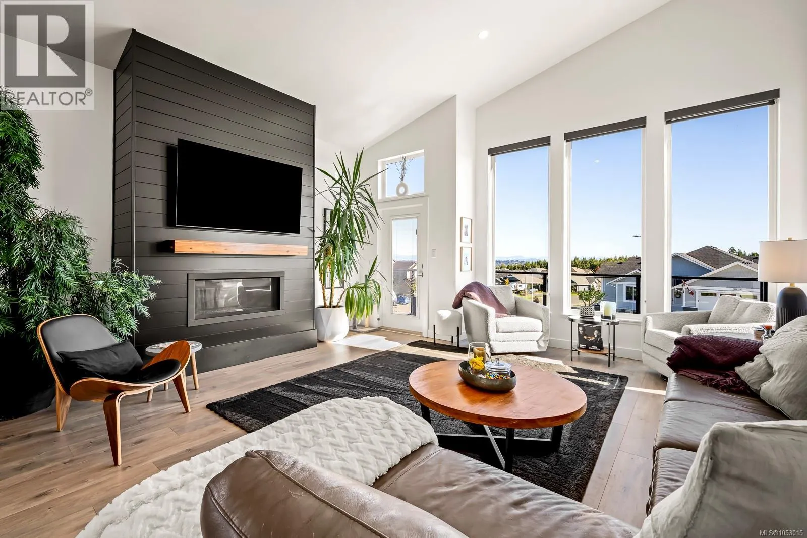 3376 Eagleview Cres
